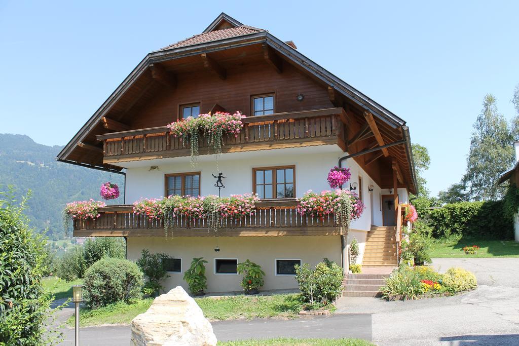 Pension Neuhof Ossiach Exteriér fotografie